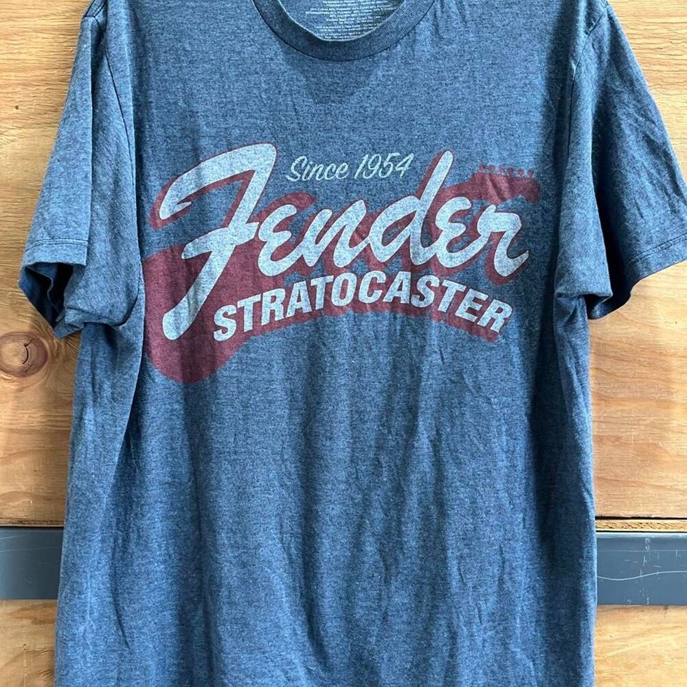 Fender Men's Grey and Blue T-shirt